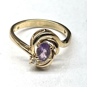 Avon Amethyst Knot Ring, Gold Tone,